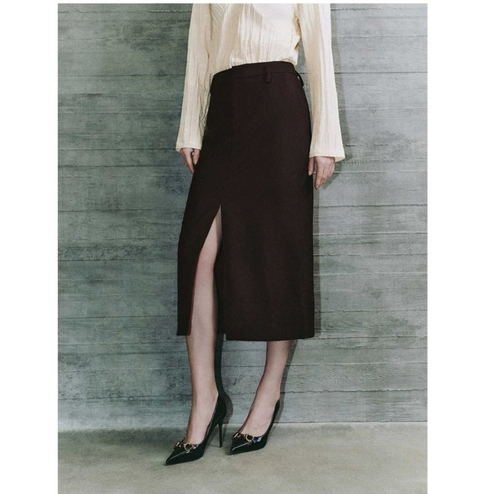 burgundy women skirt